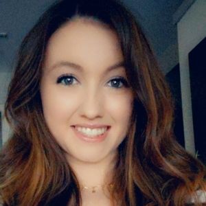 Meet your Posher, Dana